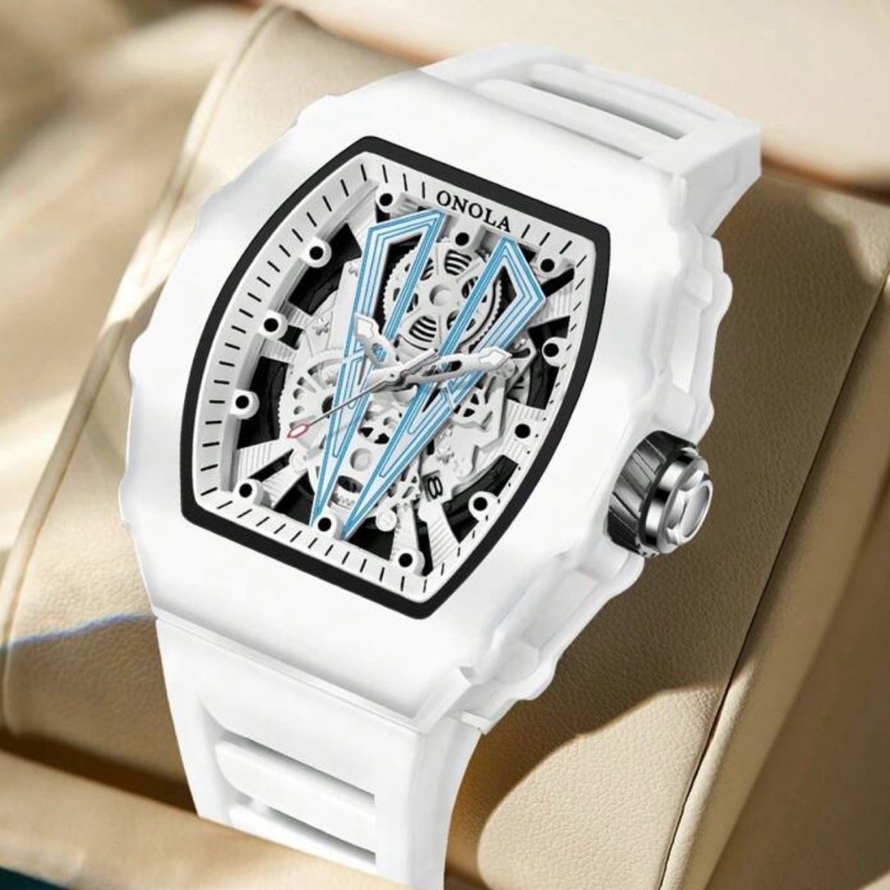 Men Quartz Wristwatch Luminous Dial Silicone Strap 30M Waterproof Sports Watches